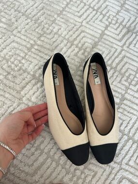 ZARA Cream and Black Cap-Toe Canvas Flats